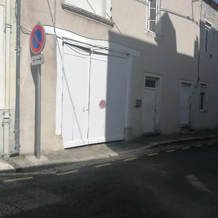 L'Etape Du Cher Vierzon Exterior photo